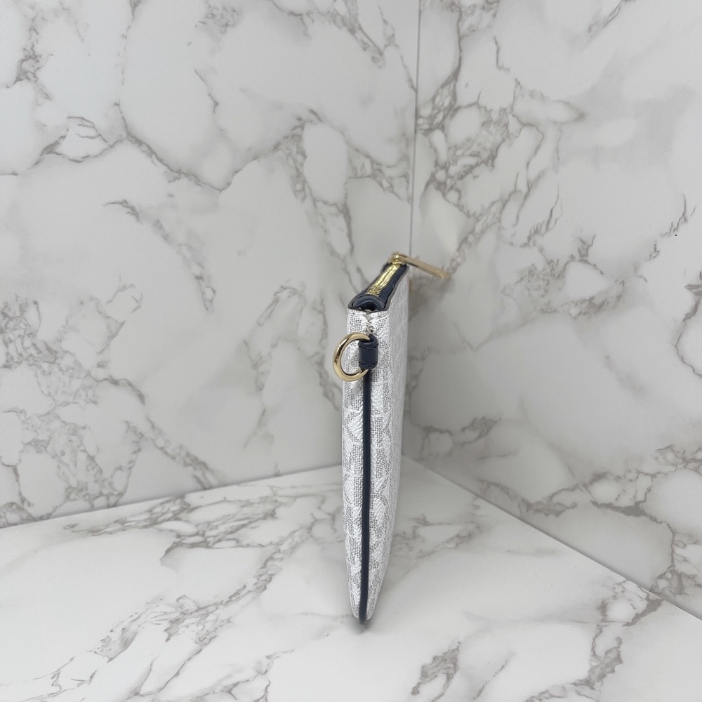 Michael Kors JSI MD Triple Pouch Crossbody - Picture 6 of 16